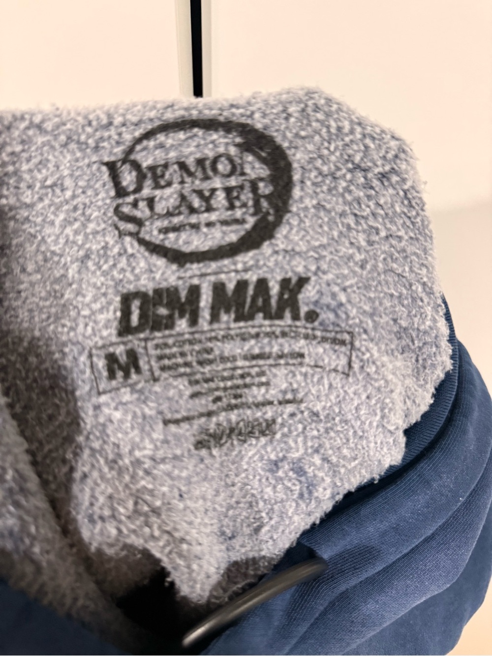 Tanjiro Graphic Hoodie - Navy Dim Mak - Picture 2 of 5